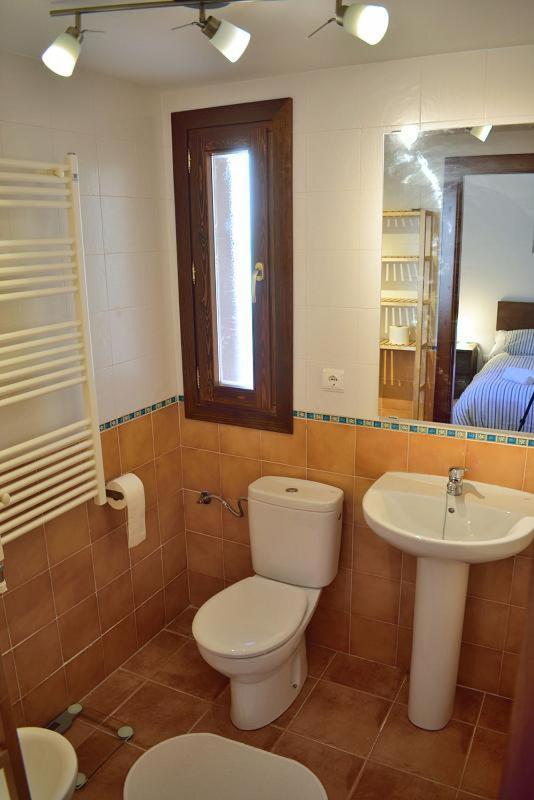 Santa Cruz de la Serós Casa El Parral 2 Dormitorios A 30 Min De Astun Y Candanchu מראה חיצוני תמונה